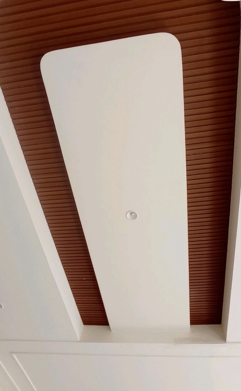 Lambris Élégance 20 – 3 m